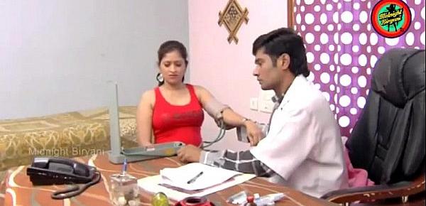  Docter Romance with patient while checking